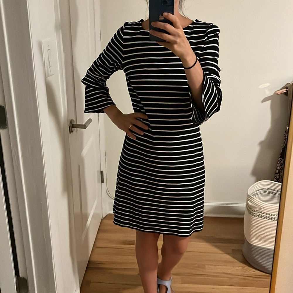 Ann Taylor long sleeve dress size S